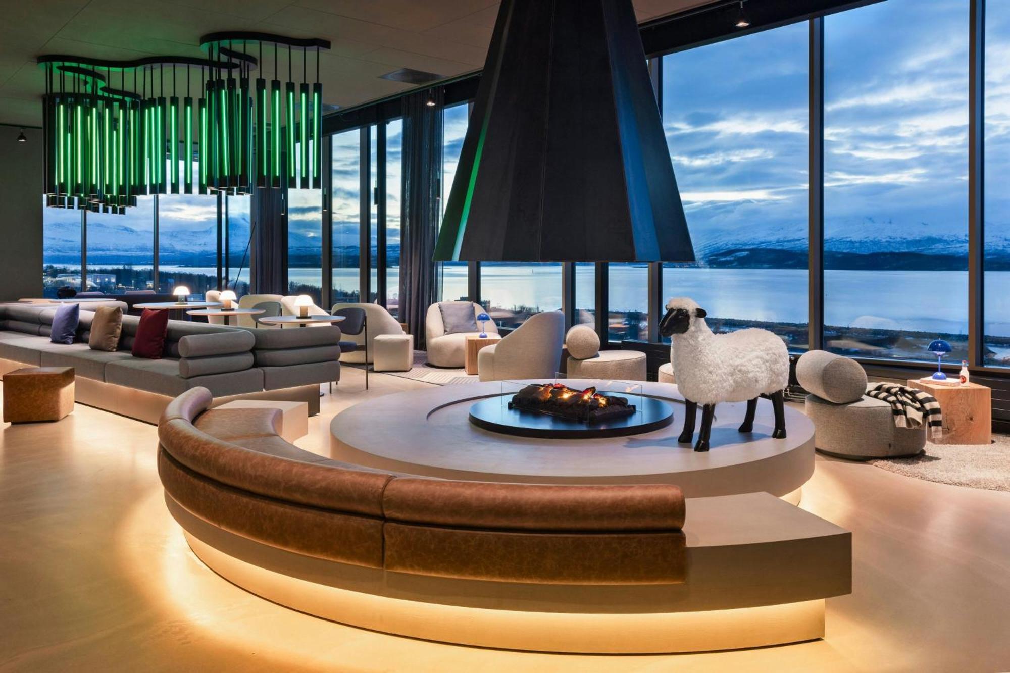 Hotel Moxy Tromsø Exterior foto